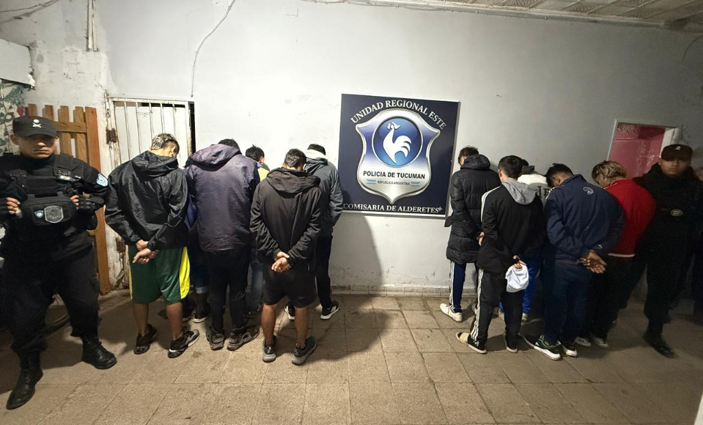 Amplio operativo policial en Alderetes terminó con doce aprehensiones y el secuestro de dos motocicletas